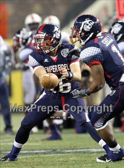 Thumbnail 2 in U.S. Semper Fidelis All-American Game   photogallery.