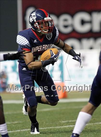 Thumbnail 3 in U.S. Semper Fidelis All-American Game   photogallery.