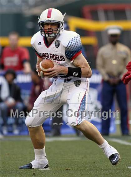 Thumbnail 2 in U.S. Semper Fidelis All-American Game   photogallery.
