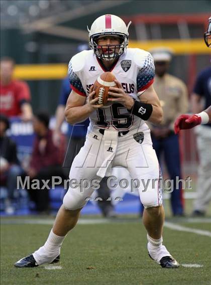 Thumbnail 3 in U.S. Semper Fidelis All-American Game   photogallery.