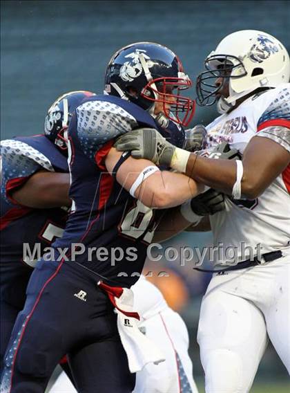 Thumbnail 1 in U.S. Semper Fidelis All-American Game   photogallery.