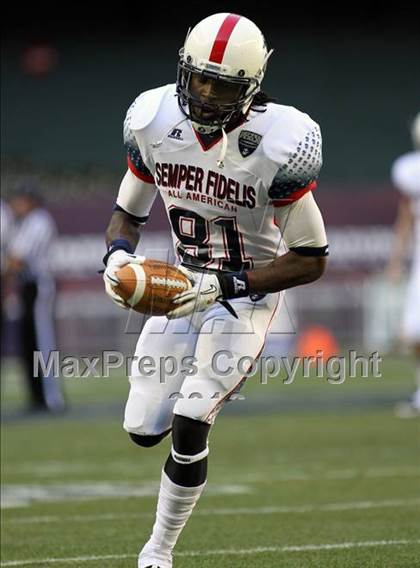 Thumbnail 1 in U.S. Semper Fidelis All-American Game   photogallery.
