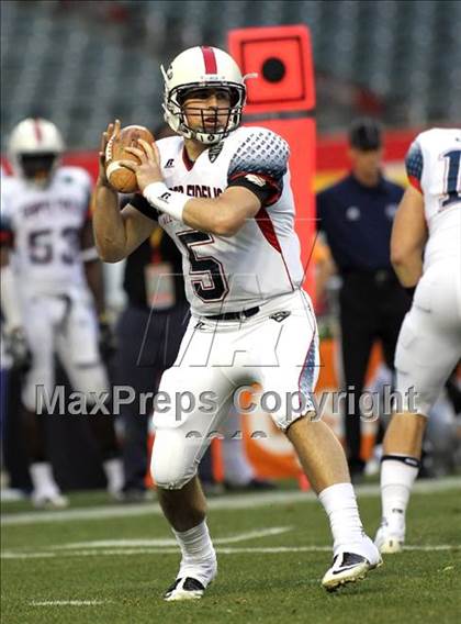 Thumbnail 3 in U.S. Semper Fidelis All-American Game   photogallery.