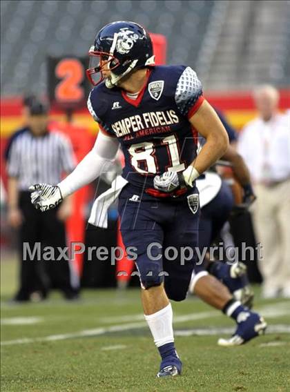 Thumbnail 1 in U.S. Semper Fidelis All-American Game   photogallery.