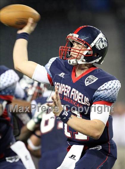 Thumbnail 2 in U.S. Semper Fidelis All-American Game   photogallery.