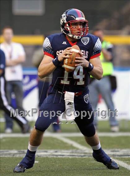 Thumbnail 3 in U.S. Semper Fidelis All-American Game   photogallery.