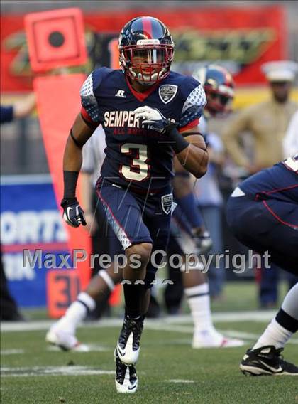 Thumbnail 2 in U.S. Semper Fidelis All-American Game   photogallery.