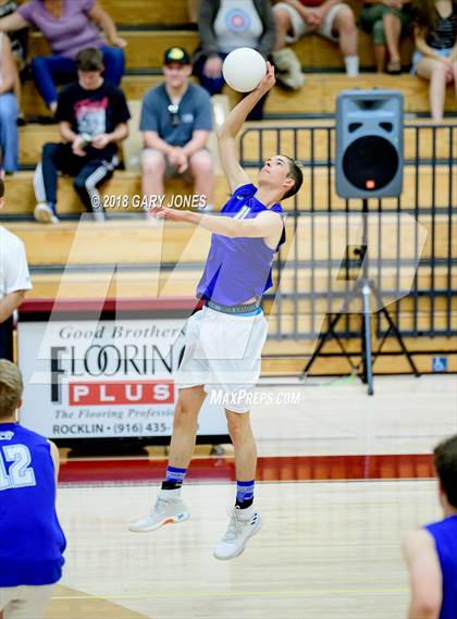 Thumbnail 2 in El Dorado vs. Golden Sierra (CIF SJS D3 Final) photogallery.