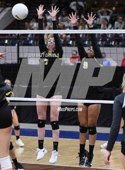 Thumbnail 3 in Valley vs. Prospect Ridge Academy (CHSAA 3A Playoff) photogallery.
