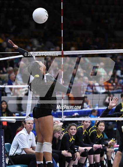 Thumbnail 2 in Valley vs. Prospect Ridge Academy (CHSAA 3A Playoff) photogallery.
