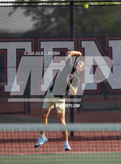 Thumbnail 1 in Noblesville @ Fishers photogallery.