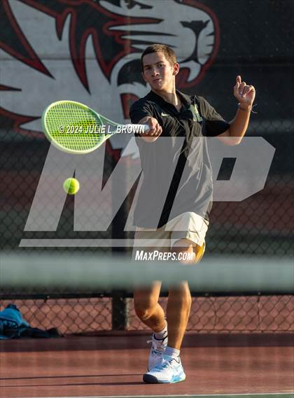 Thumbnail 2 in Noblesville @ Fishers photogallery.