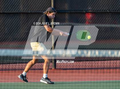 Thumbnail 1 in Noblesville @ Fishers photogallery.