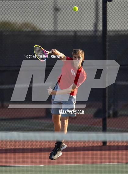 Thumbnail 1 in Noblesville @ Fishers photogallery.