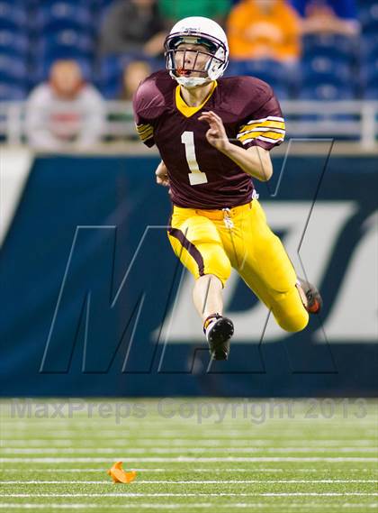 Thumbnail 2 in Menominee vs Grand Rapids West Catholic (MHSAA Division 5 Final) photogallery.
