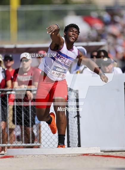 Thumbnail 1 in Class 4 Shot Put (MSHSAA State Championship) photogallery.