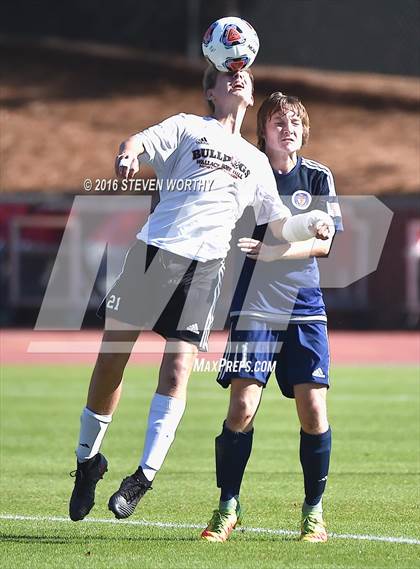 Thumbnail 2 in Wallace-Rose Hill vs. Bishop McGuinness (NCHSAA 1A Final) photogallery.