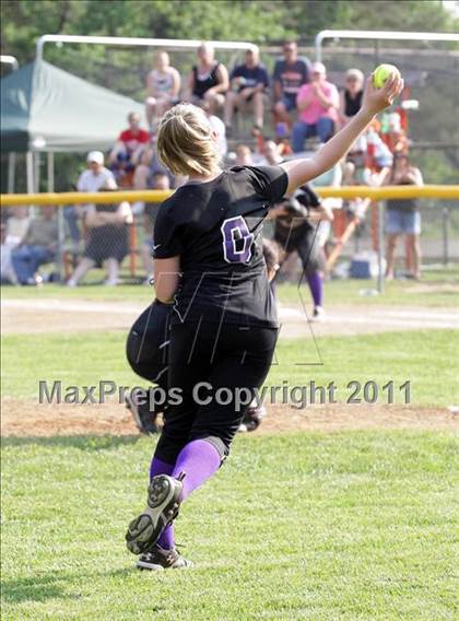 Thumbnail 3 in Smethport vs.Coudersport (District IX Semifinal) photogallery.