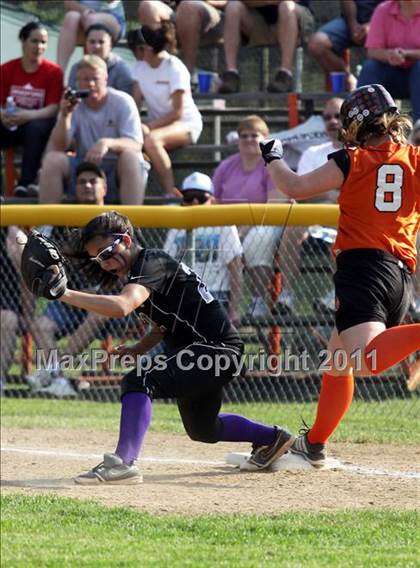 Thumbnail 1 in Smethport vs.Coudersport (District IX Semifinal) photogallery.