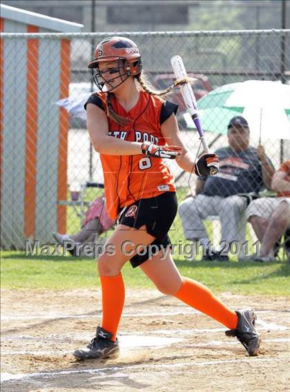 Thumbnail 3 in Smethport vs.Coudersport (District IX Semifinal) photogallery.