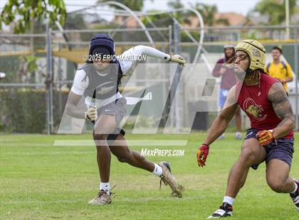 Thumbnail 2 in St. John Bosco vs Oaks Christian (Battle at the Beach) photogallery.