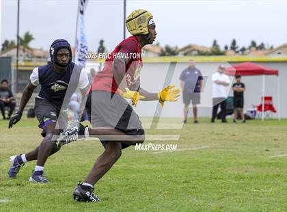 Thumbnail 1 in St. John Bosco vs Oaks Christian (Battle at the Beach) photogallery.