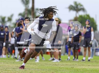 Thumbnail 3 in St. John Bosco vs Oaks Christian (Battle at the Beach) photogallery.