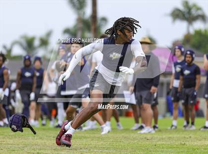 Thumbnail 2 in St. John Bosco vs Oaks Christian (Battle at the Beach) photogallery.
