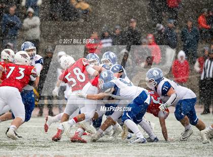 Thumbnail 3 in Darien vs. Greenwich (CIAC Class LL Final) photogallery.