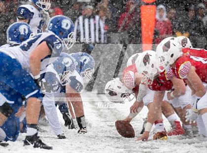 Thumbnail 2 in Darien vs. Greenwich (CIAC Class LL Final) photogallery.