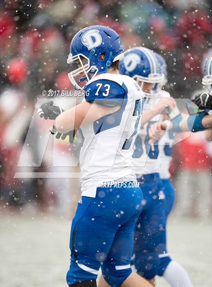 Thumbnail 3 in Darien vs. Greenwich (CIAC Class LL Final) photogallery.