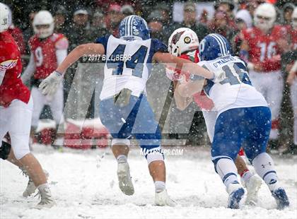 Thumbnail 3 in Darien vs. Greenwich (CIAC Class LL Final) photogallery.