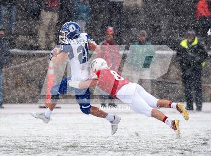 Thumbnail 3 in Darien vs. Greenwich (CIAC Class LL Final) photogallery.