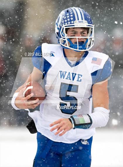 Thumbnail 1 in Darien vs. Greenwich (CIAC Class LL Final) photogallery.
