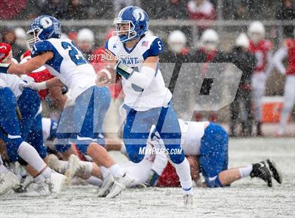 Thumbnail 1 in Darien vs. Greenwich (CIAC Class LL Final) photogallery.