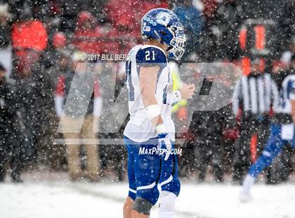 Thumbnail 1 in Darien vs. Greenwich (CIAC Class LL Final) photogallery.
