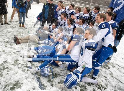Thumbnail 3 in Darien vs. Greenwich (CIAC Class LL Final) photogallery.