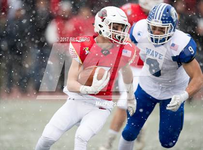 Thumbnail 2 in Darien vs. Greenwich (CIAC Class LL Final) photogallery.
