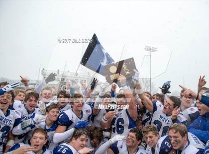 Thumbnail 2 in Darien vs. Greenwich (CIAC Class LL Final) photogallery.