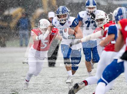 Thumbnail 1 in Darien vs. Greenwich (CIAC Class LL Final) photogallery.