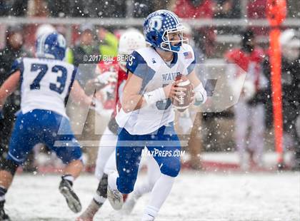 Thumbnail 3 in Darien vs. Greenwich (CIAC Class LL Final) photogallery.