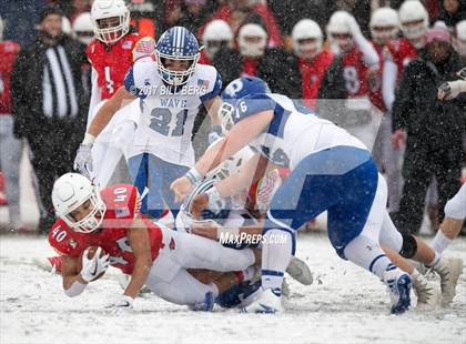Thumbnail 2 in Darien vs. Greenwich (CIAC Class LL Final) photogallery.