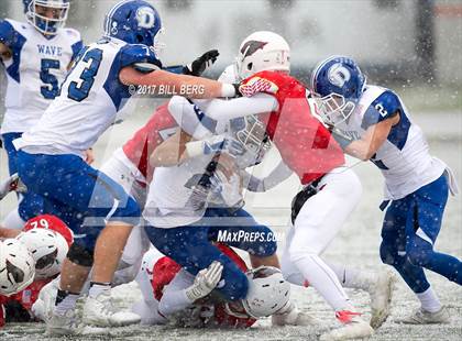 Thumbnail 3 in Darien vs. Greenwich (CIAC Class LL Final) photogallery.