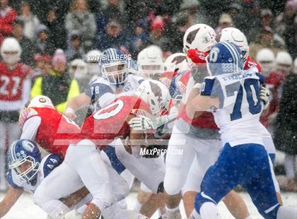 Thumbnail 2 in Darien vs. Greenwich (CIAC Class LL Final) photogallery.