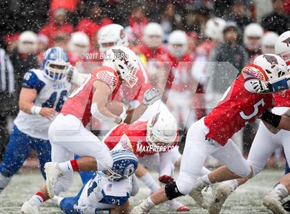 Thumbnail 2 in Darien vs. Greenwich (CIAC Class LL Final) photogallery.
