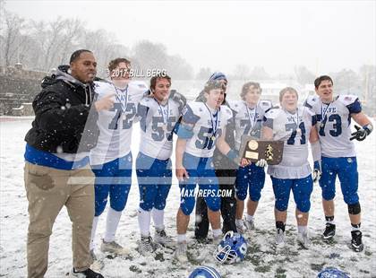 Thumbnail 3 in Darien vs. Greenwich (CIAC Class LL Final) photogallery.