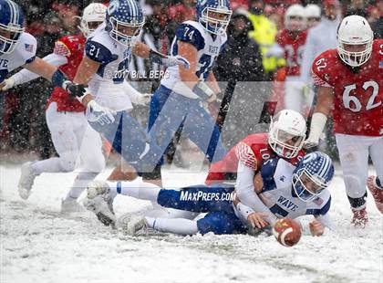 Thumbnail 3 in Darien vs. Greenwich (CIAC Class LL Final) photogallery.