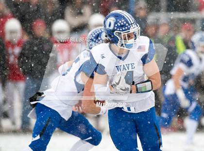 Thumbnail 2 in Darien vs. Greenwich (CIAC Class LL Final) photogallery.