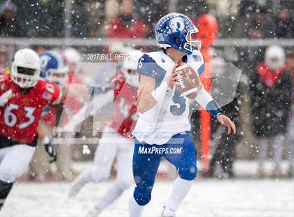 Thumbnail 3 in Darien vs. Greenwich (CIAC Class LL Final) photogallery.