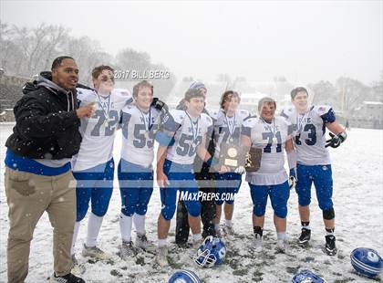 Thumbnail 3 in Darien vs. Greenwich (CIAC Class LL Final) photogallery.